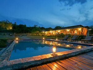 Safari Lodge For Sale In Uganda Near Queen Elizabeth NP