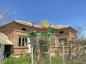 Rural One-storey House in Izvornik village, 873m² yard,Varna