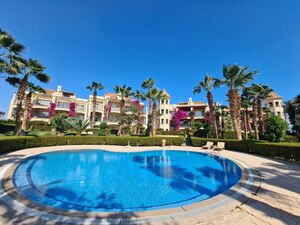 Two-bedroom apartment, 125 m² with a garden in Verinda