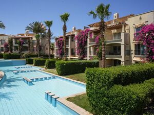 Pool View 1-Bedroom Apartment in Veranda, Sahl Hasheesh