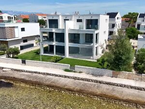 Semi-Detached Villa – First Row to the Sea Near Zadar