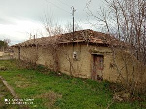 Old house in Ovcha mogila village Svishtov, with 1200 sqm 