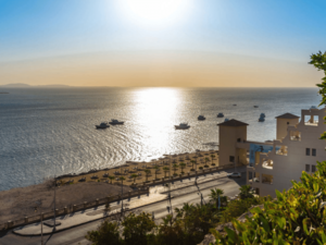 112m² 2 Bedroom Apartment with Direct Red Sea View