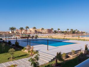 1BD apartment 76Sqm Sea View