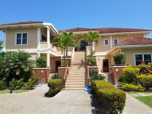 Luxurious Seafront Condo with Stunning Sunset Views