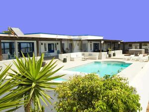 Country Villa Sea & Mountain Views, Lanzarote, Canary Island