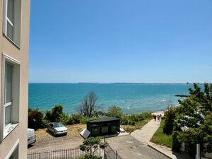1-Bedroom Apartment with View to the Sea & Nessebar Old Town