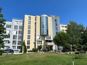 Big 96 sq. m. One Bedroom apartment in complex Prima 1
