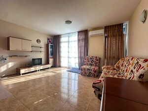 Spacious 1-Bedroom Apartment with 2 Bathrooms | Elit 4