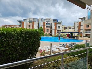Studio with separate kitchen and balcony, Sun City 1