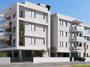 2 bedroom ground floor apartment