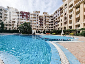 Studio in Florenza Khamsin Arabia