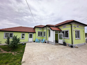 Renovated House with Large Courtyard, Nova Kamena, Tervel