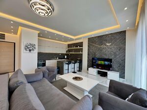 🌴 Spacious Apartment in Bečići!