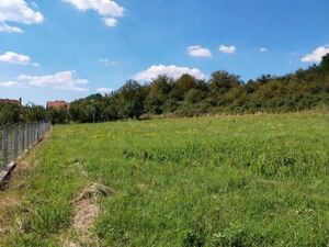 Exclusive opportunity, building plot of 16 ares with permit