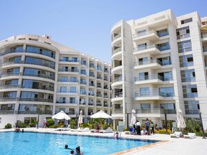 52m Studio with Direct Sea View & Ready to move, 30% DP