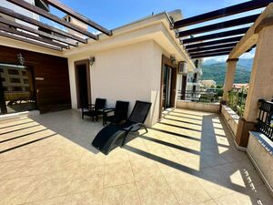 📌 Modern Luxury House for Sale in Bečići, Montenegro 