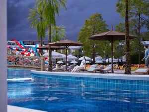 2BEDROOMS APARTMENT WITH PRIVATE GARDEN -HOLIDAYS PARK RESOR