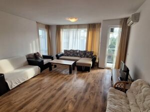 Spacious One-Bedroom Apartment in Mirni Complex, Sveti Vlas