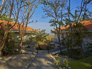 Boutique hotel/medical recovery center with ocean views!