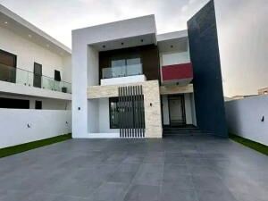 MODERN 4-BEDROOM HOUSE@SPINTEX/+233243321202