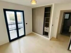 apartment saloon+2 bedrooms in La soukra