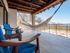 4 BED 4 BATH w POOL & OCEAN VIEWS!!