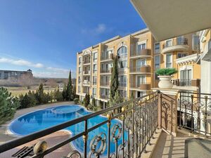 Apartment with 2 bedrooms, 2 bathrooms in Messembria Palace