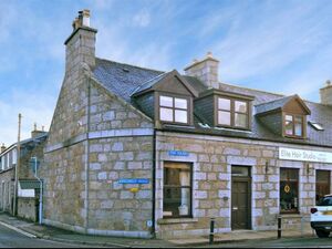 2 Bedroom House For Sale