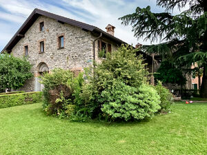 Timeless Italian Elegance in a Historic Estate near Lake Com