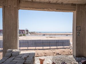 🏡 1 Bedroom Apartment – Pool View🌿 Private Garden: 20.5 sq