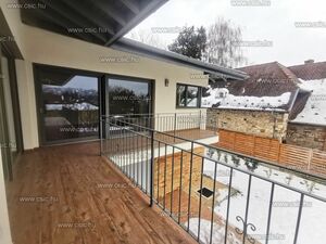 Brand-New Smart Luxury Upper-Floor Residence in Budapest