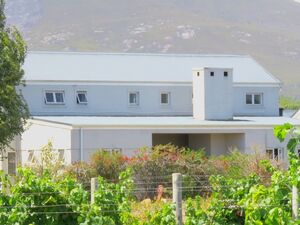 3 Bedroom Home in Western Cape Country Estate.