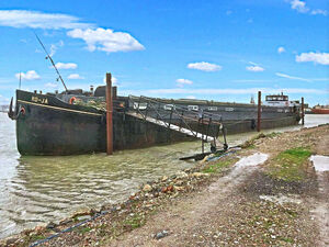 Converted Dutch Cargo barge - RoJa  £250,000