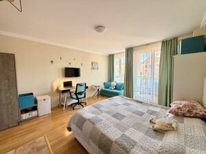 Bright studio with balcony in Melia Resort 6, Nessebar