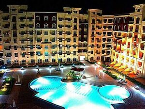 Spacious 1-Bedroom Pool View Apartment in Hurghada