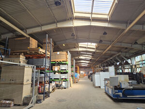 Renovated Warehouse Close to E79 Highway