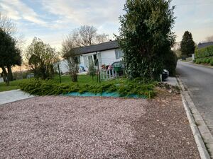 Charming Detached Bungalow with Large Garden – Picardie