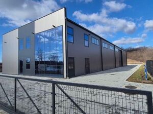 Hall office space 650m2+470m2