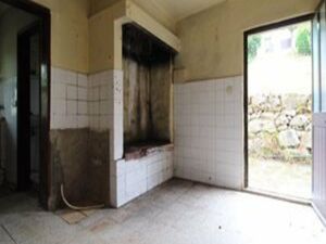 Moradia para restauro situada em AFIFE - Viana do Castelo