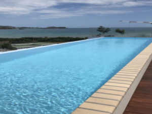 2 bedroom with infinity shared pool Nouméa sea view