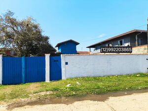 Casa de 2 plantas en Ubatuba - 4 Dormitorios, Terreno de 450