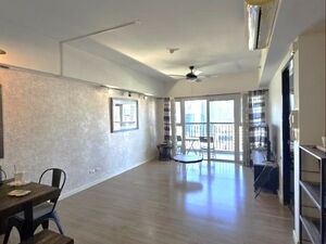 1 Bedroom Condo Unit For Rent - 22nd Floor One Maridien