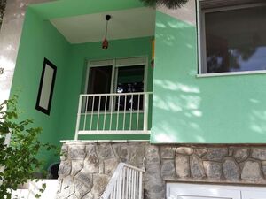 House for sale in Sremska Kamenica