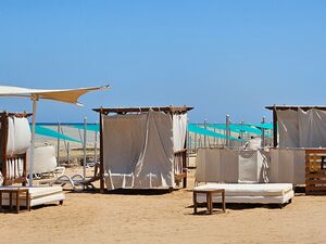 Two-room chalet in Sahl Hish, cash discount of 30% 