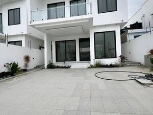 MODERN 4-BEDROOM SMART HOME FOR SALE@EAST LEGON