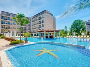 Pool View Apartment with 2-Bedrooms Dawn Park, Sunny Beach