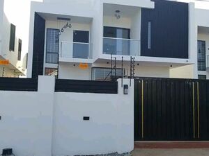 EXECITVE 4-BEDROOM DETACHED HOUSE FOR SALE@ SPINTEX