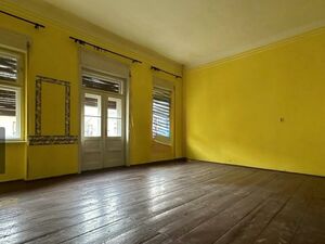 An entire floor of apartments on the main street in Sombor