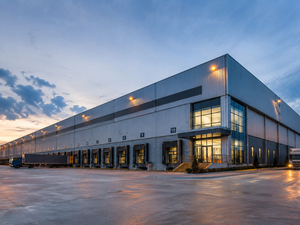 HIGH-YIELD LOGISTICS WAREHOUSE INVESTMENT WITH CORPORATE TEN